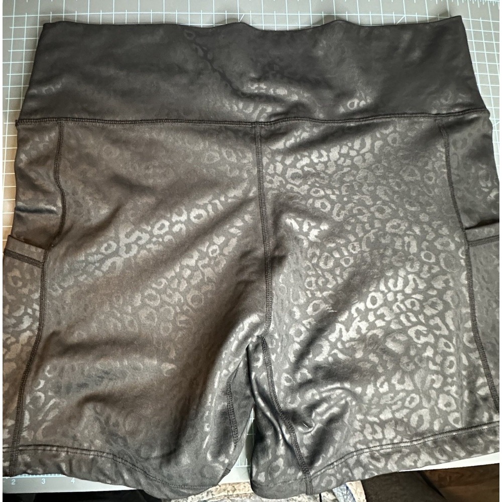 Constantly Varied Gear Black Printed Compression Biker Shorts – Size XXL